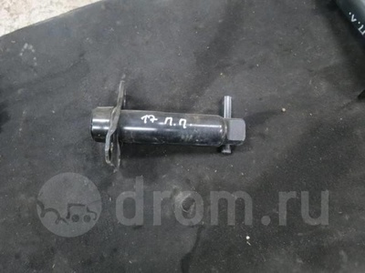 8E0807134C кронштейн усилителя переднего бампера Audi A4 (B7) 2004-2009 2006
