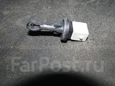 4f0820539 датчик температуры воздуха Audi A6 (C6 4F) 2004-2011 2004