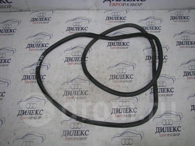 7l0867367e уплотнитель двери VW Touareg 2002-2010 2006