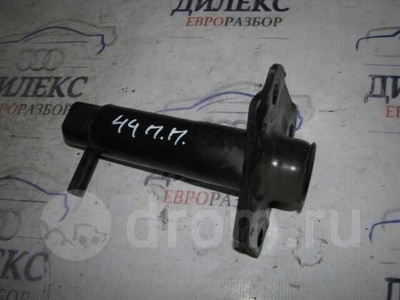 8E0807134C кронштейн усилителя переднего бампера Audi A4 (B7) 2004-2009 2005