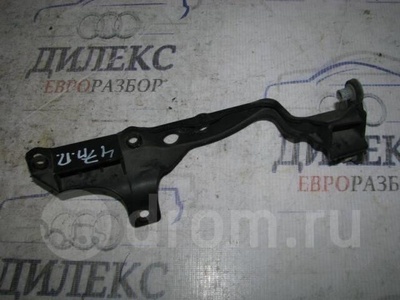 7l0805734 кронштейн фары VW Touareg 2002-2010 2006