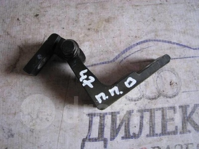 7L0831402A петля двери VW Touareg 2002-2010 2006