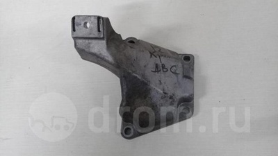 8D0199307K кронштейн двигателя Audi Allroad quattro 2000-2005 2002 8D0 199 307 K