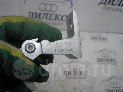 8K0831402E петля двери Audi A4 (B8) 2007-2015 2008