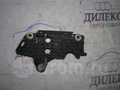 078133365 кронштейн Audi A4 (B5) 1994-2000 1998