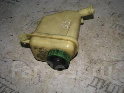7L0422371c бачок гидроусилителя VW Touareg 2002-2010 2005