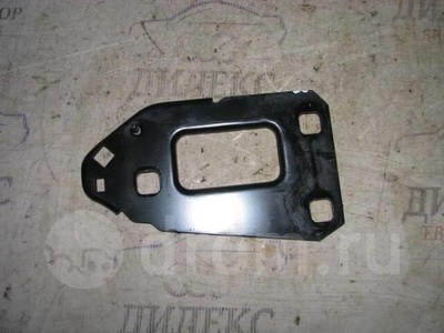 8K0805500 кронштейн усилителя переднего бампера Audi A4 (B8) 2007-2015 2009