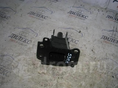 8P0807134 кронштейн усилителя переднего бампера Audi A3 [8P1] 2003-2013 2007