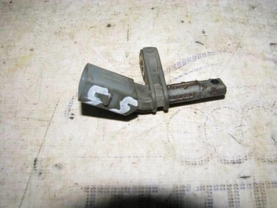 7L0927808B датчик abs VW Touareg 2002-2010 2005