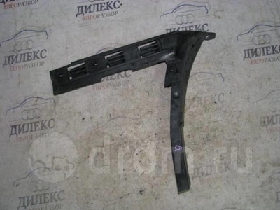 3b9807393c направляющая заднего бампера VW Passat (B5+) 2000-2005 2002