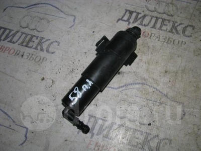 8K0955101B форсунка омывателя фары Audi A4 (B8) 2007-2015 2009
