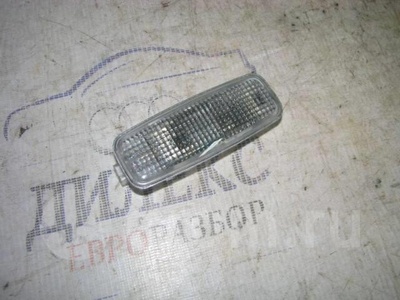 4d0947105a плафон салонный Audi A4 (B8) 2007-2015 2009