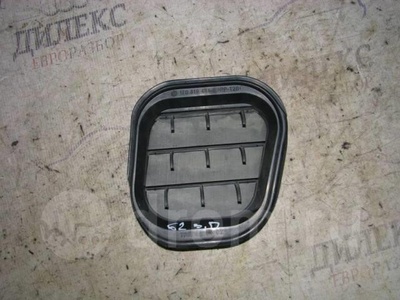 1T0819466C решетка вентиляционная VW Touran 2003-2010 2009