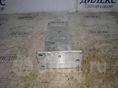 8K0807134D кронштейн усилителя переднего бампера Audi A4 (B8) 2007-2015 2010