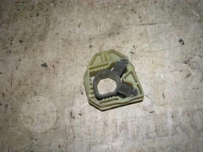 1K0121367P кронштейн радиатора VW Tiguan 2007-2011 2008