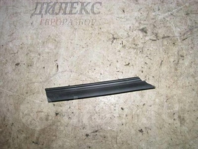 51337136140 уплотнитель стекла двери BMW 3-серия E90/E91 2005> 2010
