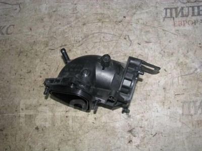 03c129721b воздуховод VW Jetta 2005-2011 2010