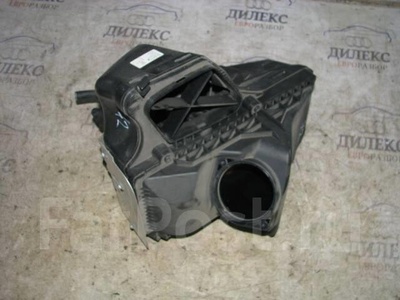 8R0133837S корпус воздушного фильтра Audi A4 (B8) 2007-2015 2008