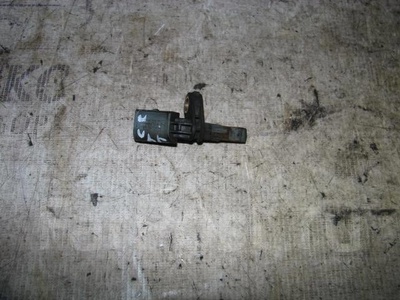 7L0927807B датчик abs VW Touareg 2002-2010 2007