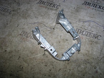 4F0864283B кронштейн подлокотника Audi A6 (C6 4F) 2004-2011 2009