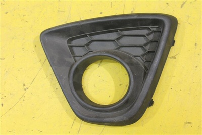 KD5350C21 Накладка противотуманной фары Перед. Mazda Cx-5 2011-2015 KD53-50C21
