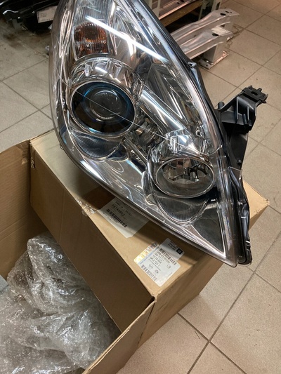 93192380 фара правая opel vectra c signum ксенон afl