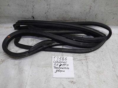 821404L000 Уплотнитель двери передней правой hyundai Solaris (RB) 2010-2017 82140-4L000