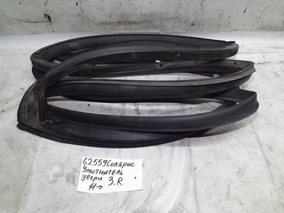 831404L000 Уплотнитель двери задней правой hyundai Solaris (RB) 2010-2017 83140-4L000