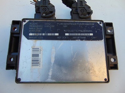 R04080035C блок управления 9650359580 9661879080 citroen