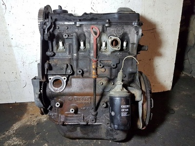 Двигатель volkswagen passat b3 1.8 8v 90km rp