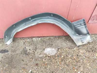 MB679792 накладка на крыло (расширитель) MITSUBISHI PAJERO/MONTERO (V1,V2,V3,V4) 1990-1997 MITSUBISHI PAJERO/MONTERO (V1,V2,V3,V4) 1990-1997 ,