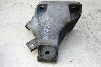 4F0199308AB кронштейн двигателя правый Audi A6 4F/C6 2008