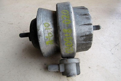4F0199382BM Подушка крепления двигателя правая Audi A6 4F/C6 2006