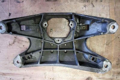 8K0399263AF Балка под КПП Audi A4 B8/8K 2007