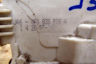 4F0839015A замок двери задней левой Audi A6 4F/C6 2004
