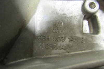 06H903143E Кронштейн генератора Audi A4 B8/8K 2009