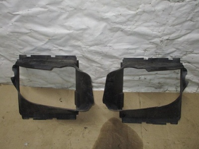 7L6117335B Воздухозаборник Volkswagen Touareg 1_Restyling 2007