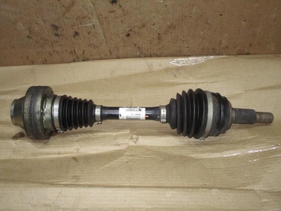 7P0407271C Полуось (приводной вал, ШРУС) Volkswagen Touareg 2 2013