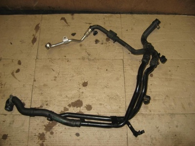 1K0121070BM Трубка охлаждающей жидкости металлическая Volkswagen Passat B6 2008