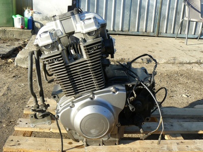 Suzuki gs500 двигатель генератор кпп цилиндры