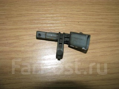 7L0927808B датчик abs VW Touareg 2002-2010 2007