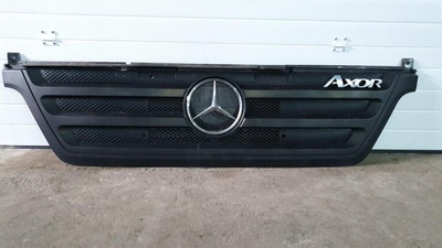 A9440023 Решетка радиатора Mercedes Axor 2006-настоящее время 2008 A 944 888 00 23
