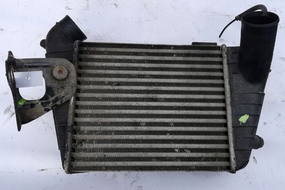 4A0145805E интеркулер audi 100 c4 2.5 tdi