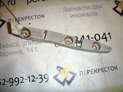 1337336 Кронштейн бампера Focus 2 (05-08) пер L б/у (арт. )