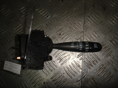 T113774130 Переключатель подрулевой Tiggo T11 (06-) R б\у (арт. )