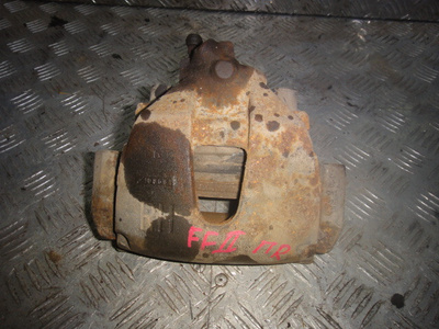 1223615 Суппорт Focus 2 (05-11)/C-Max (03-)/Kuga (08-12) /S40 (04-12)/ Mazda 3 пер R б/у (арт. )