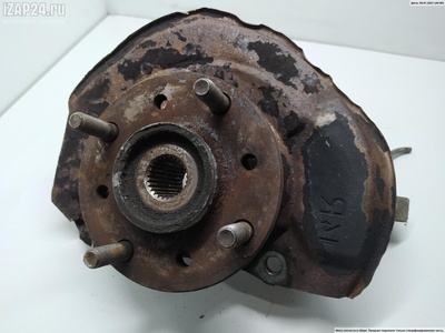 D20533020 Кулак (корпус ступицы) передний правый Mazda Demio 2000