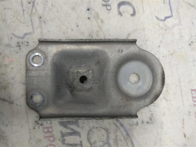 4E0399541A кронштейн балки Audi A8 [D3 4E] 2004-2010 2005