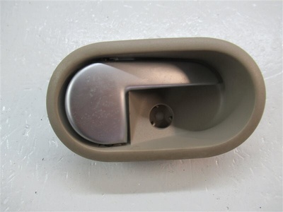 1329933 Ручка двери Ford FIESTA MK6 (CBK) 2005