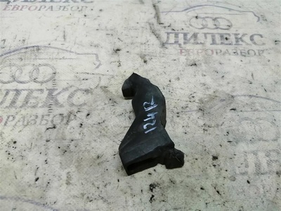 3c0823730a отбойник капота VW Passat (B6) 2005-2010 2007